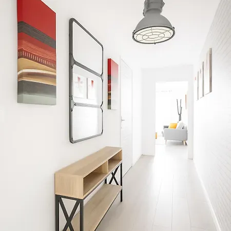 Apartman Grand 3 Pieces Clim Centre Moderne Lumineux *